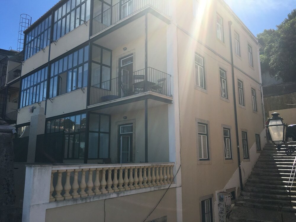 Фото Castelo Terrace Apartments