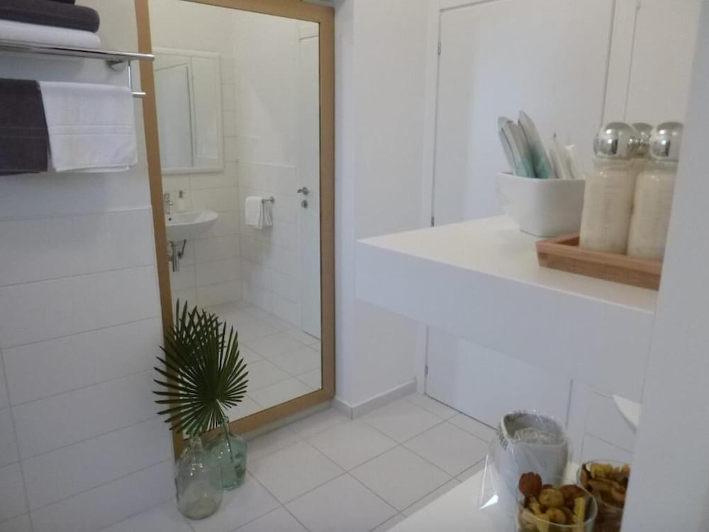 Фото Luxury Apartments Gold and Grey