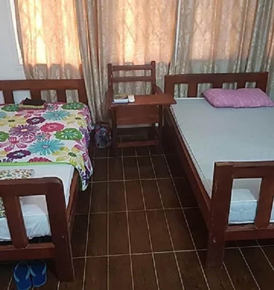 Фото Jbk Hostels Adjirinaganor