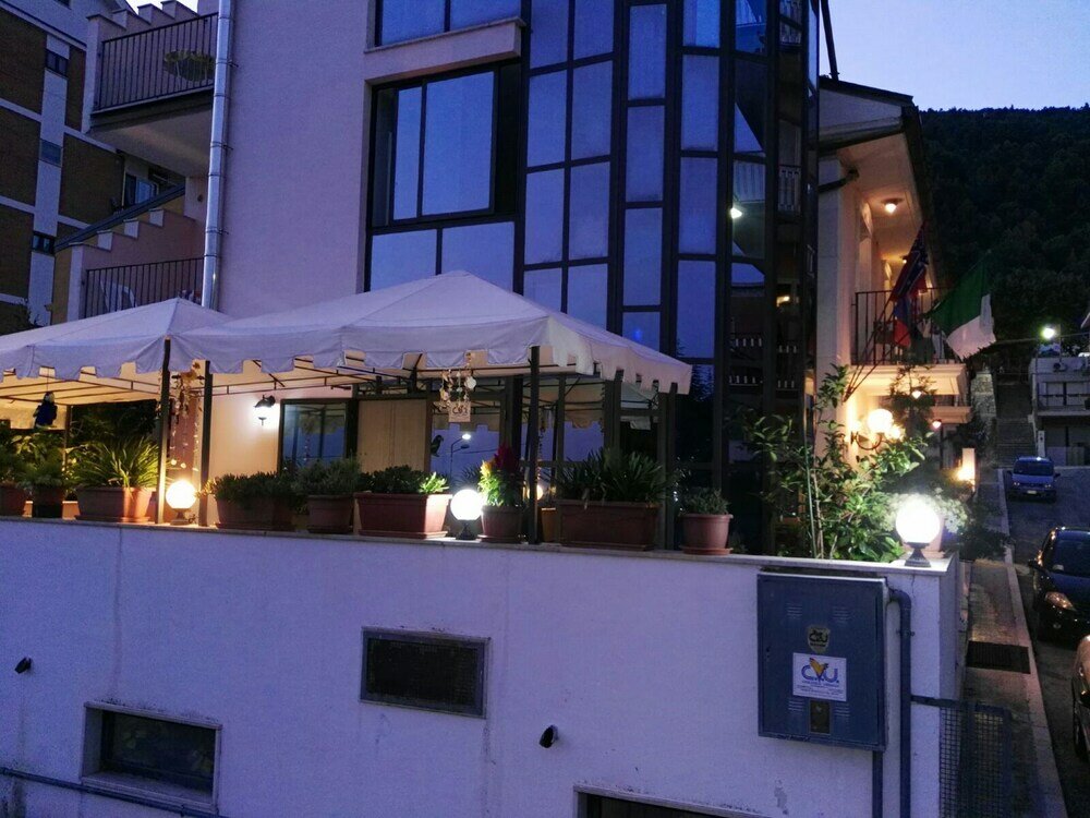 Фото Carriera Hotel