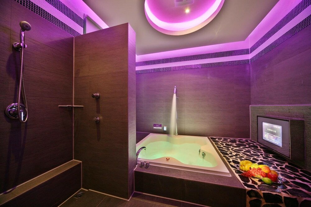 Фото Shining Motel