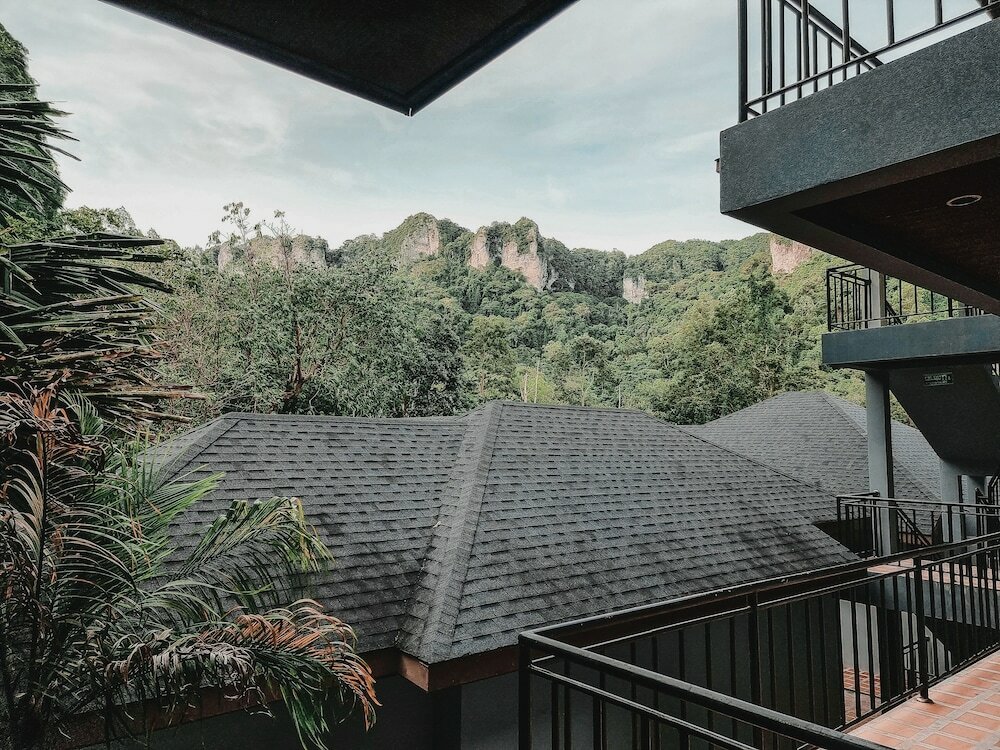 Фото Railay Phutawan Resort