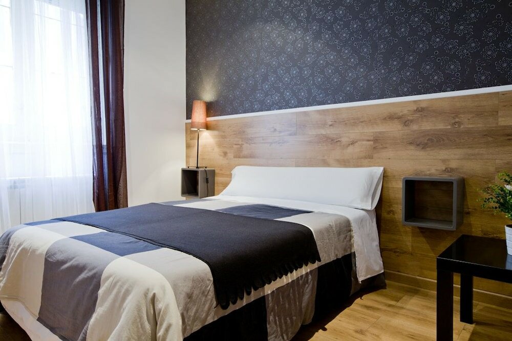 Фото Hostal Noviciado