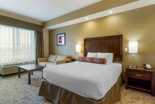 Гостиница Best Western Plus Lacey Inn & Suites