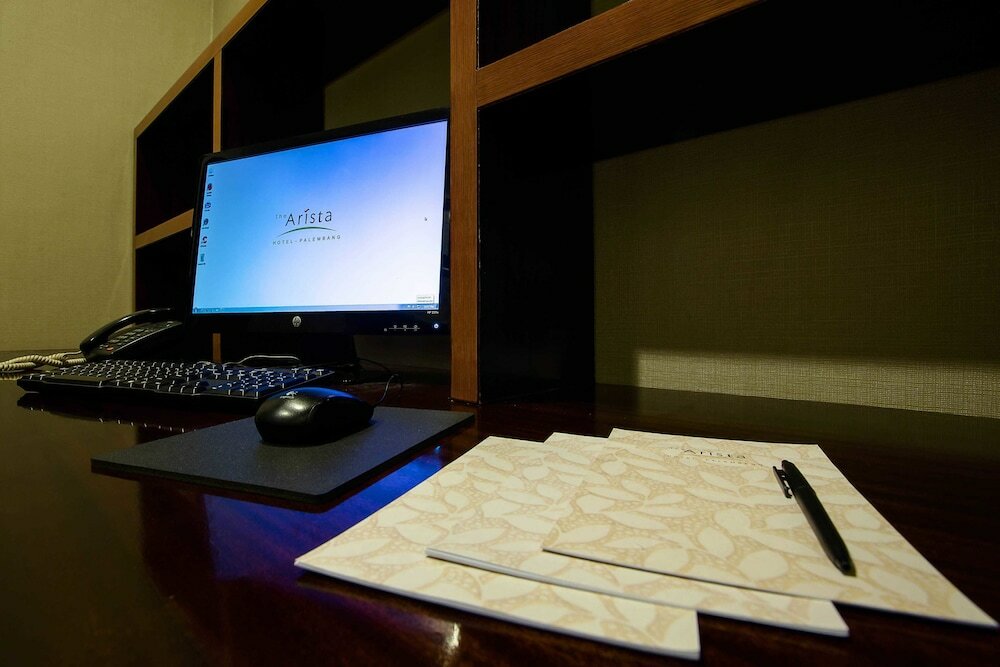 Фото The Arista Hotel