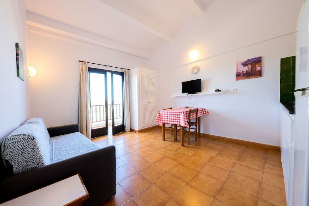 Фото Apartamentos Sa Cala