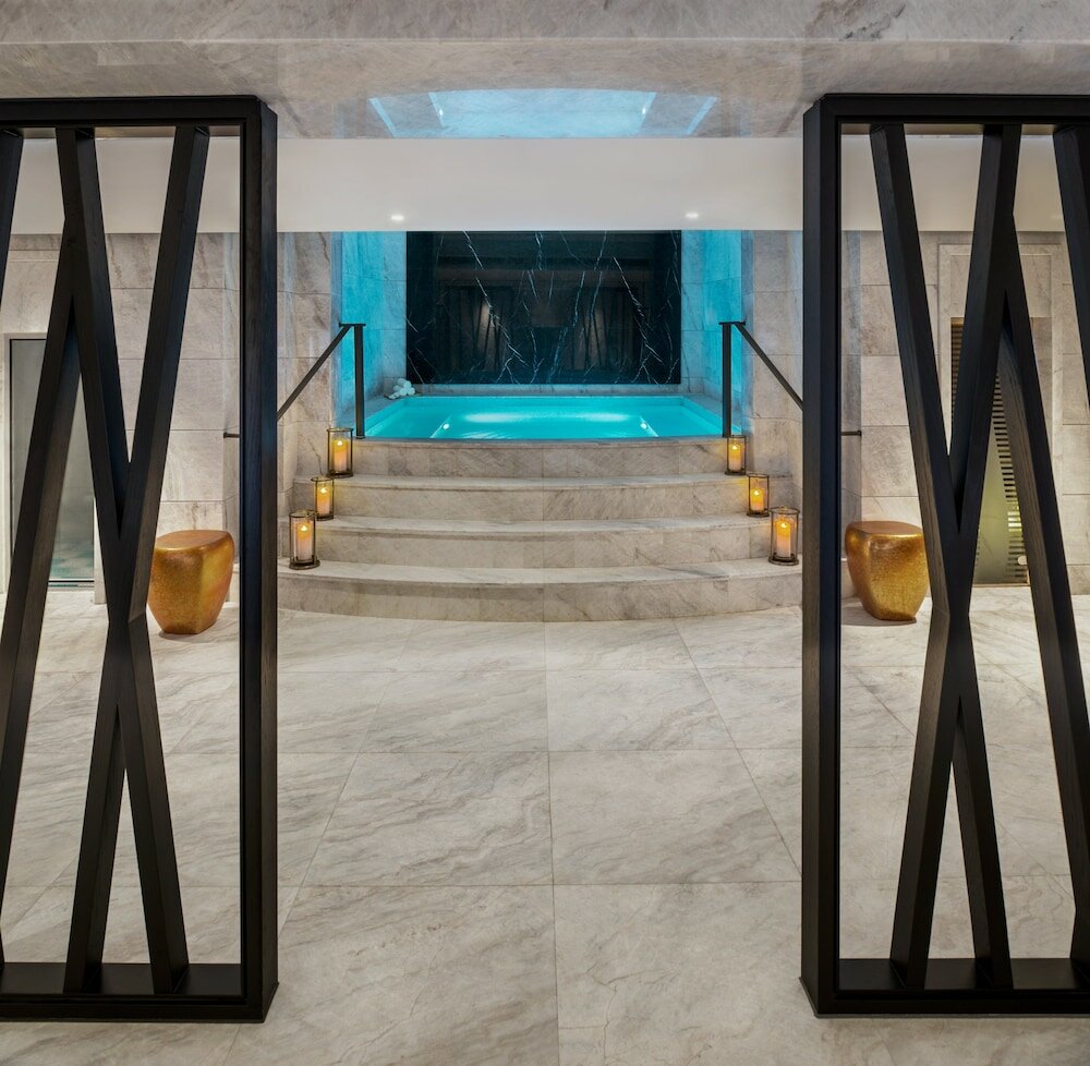 Фото The St. Regis Shanghai Jingan