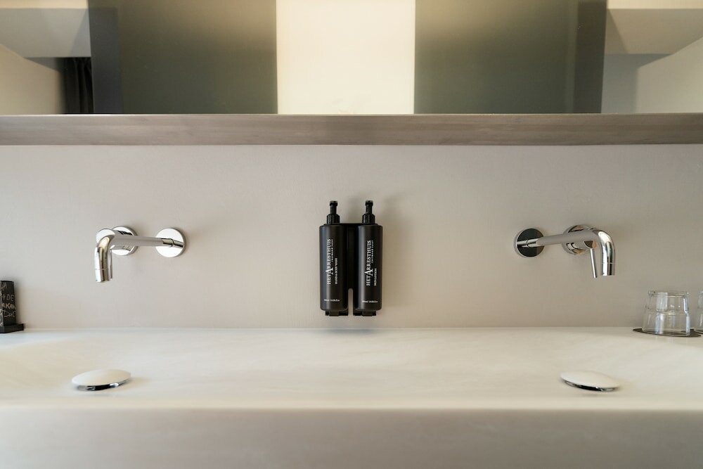 Фото Het Arresthuis