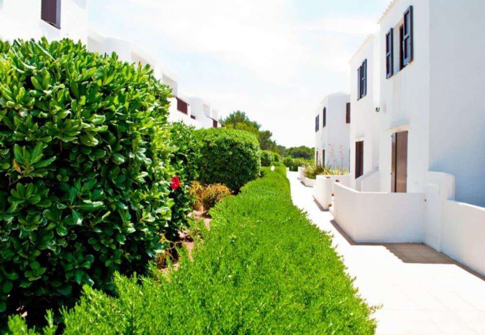 Фото Apartamentos Sa Cala