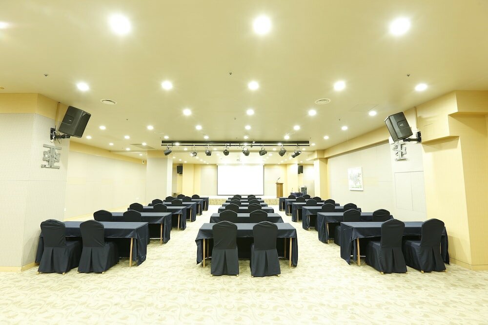 Фото Ramada by Wyndham Seoul Dongdaemun