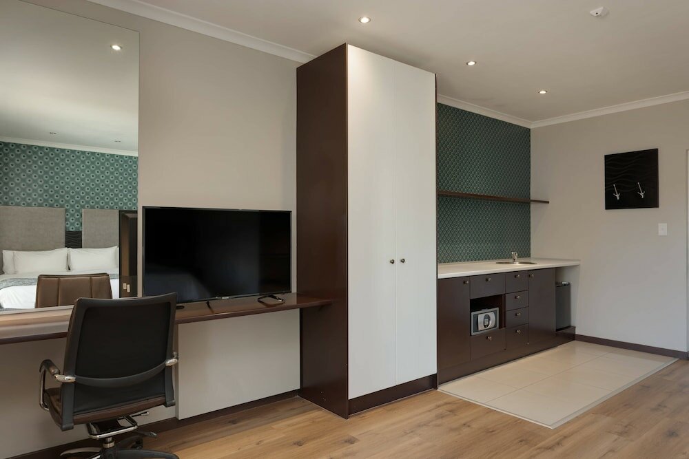 Фото Protea Hotel Cape Town Durbanville