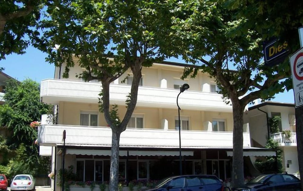 Фото Pensione Imperia