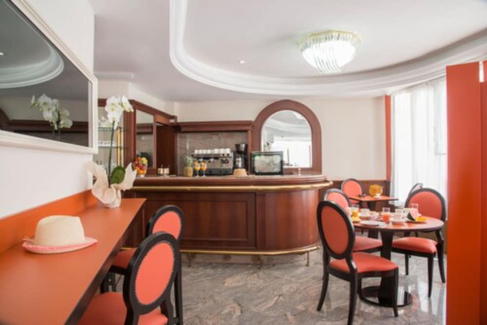 Фото Hotel Olympia