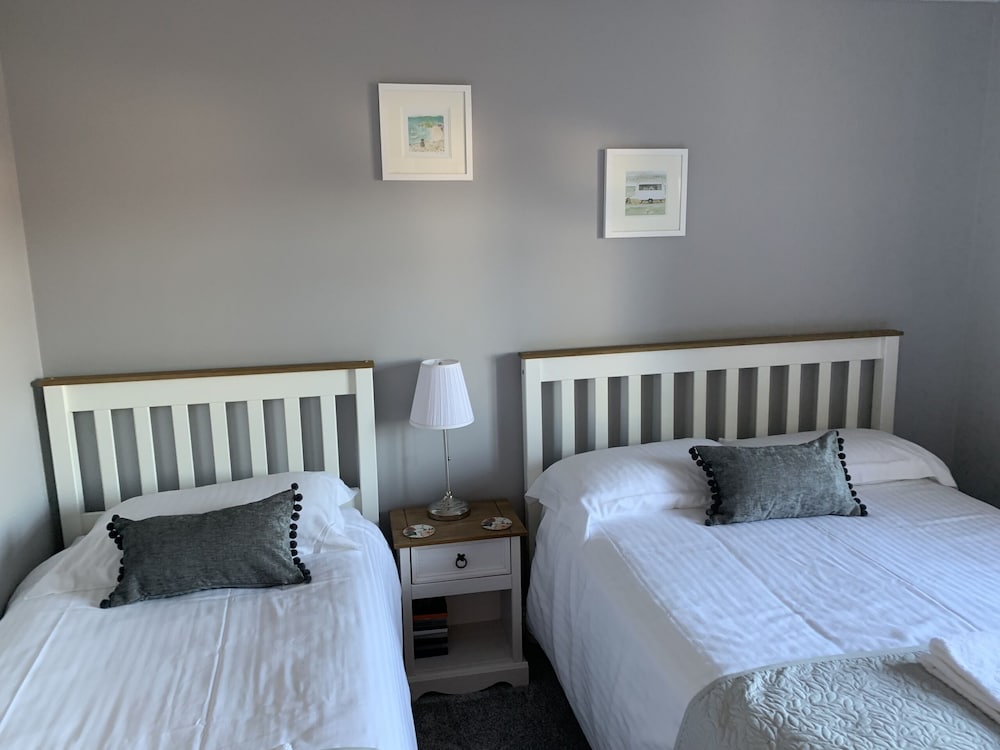 Фото Hensleigh House