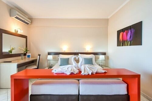 Внешний вид отеля Al Mare Hotel в Муниципальной единице Аркадии, фото 5