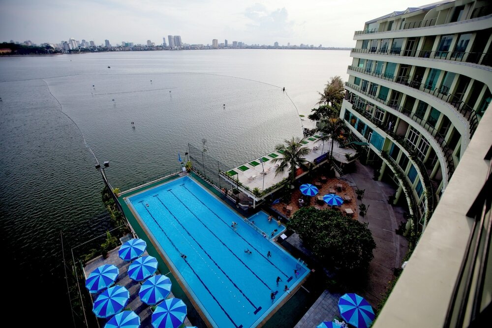 Фото The Hanoi Club Hotel & Residences