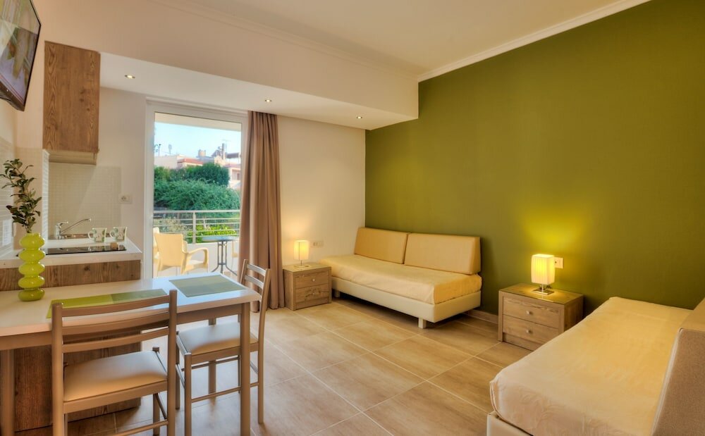 Фото Alexandra City Hotel