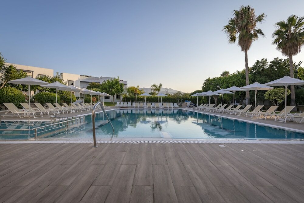 Фото Alexandra City Hotel