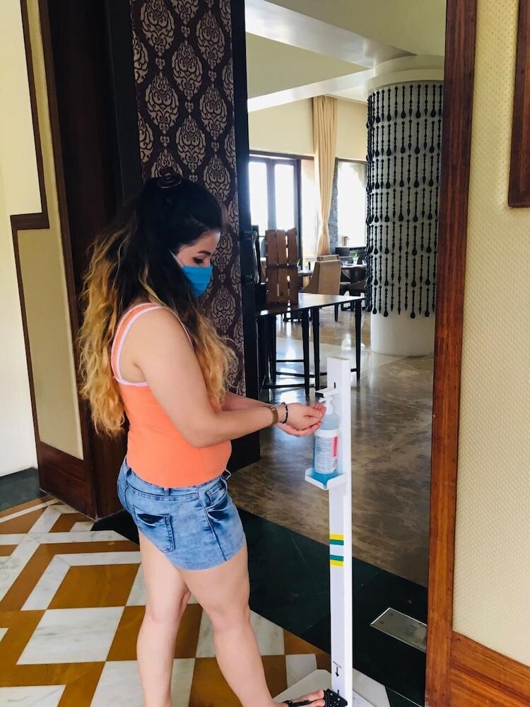 Фото Ramada by Wyndham Udaipur Resort and SPA