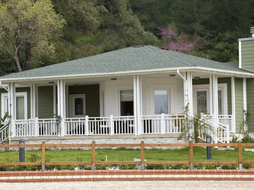 Фото Padok Premium Hotel & Stables