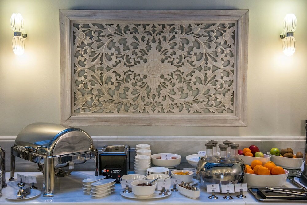 Фото Avra City Boutique Hotel