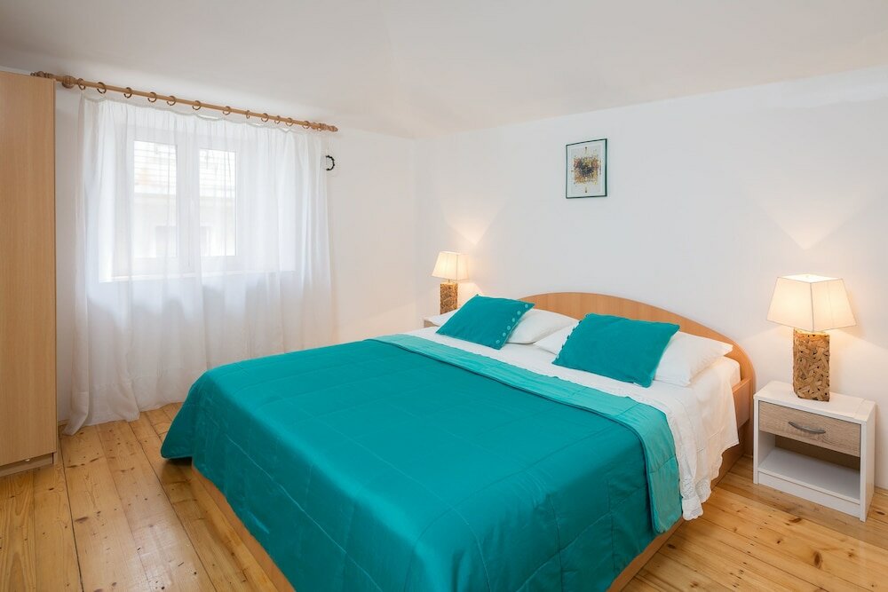 Фото In The Palace