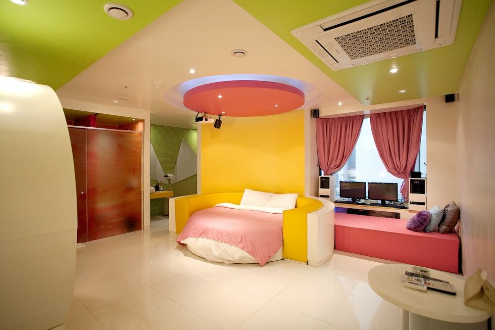 Фото Dong Seoul Hotel