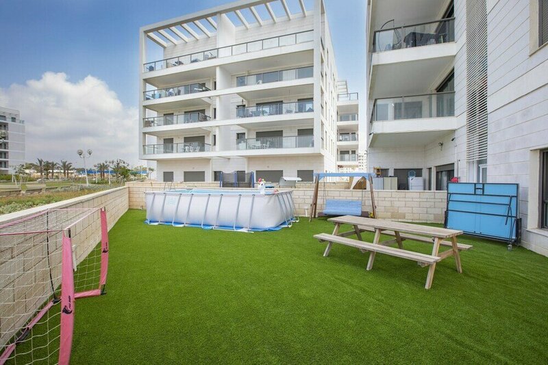 Апартаменты Stylish Garden Apartment near Akhziv Beach в Нагарии