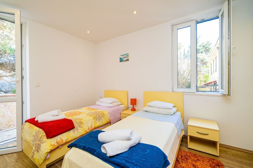 Фото Sea View Apartments - Lenka Radic Zlatni Potok 28