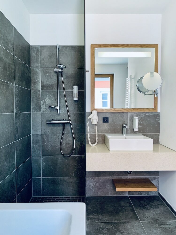 Фото Stadthotel Kachelofen