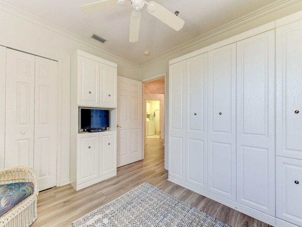 Фото South Beach Club 205