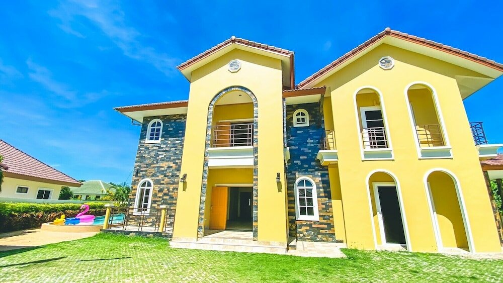 Фото The Amazia Pool Villa