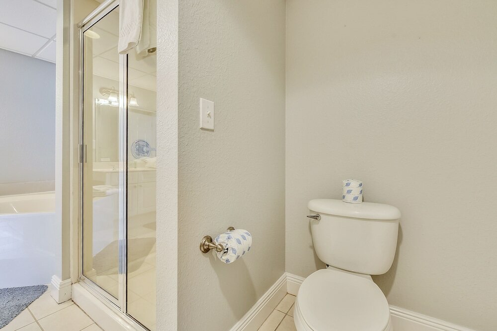 Фото Emerald Beach by Book That Condo