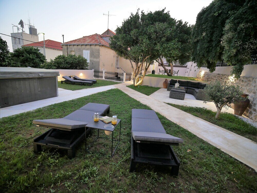 Фото Holiday Home Festina Lente