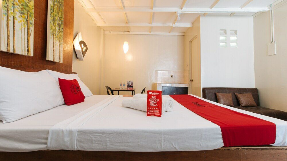 Фото RedDoorz @ Chipeco Avenue Calamba