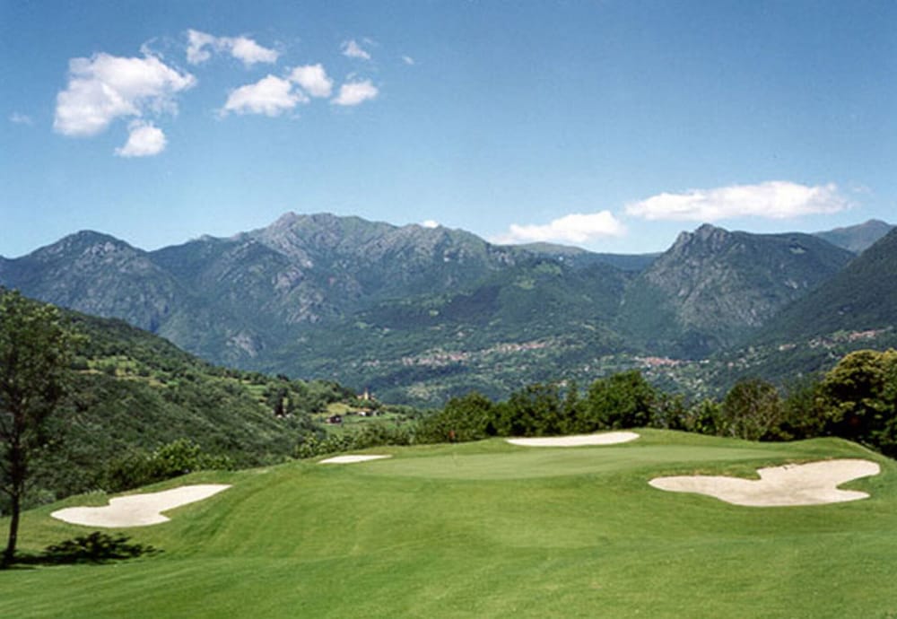 Фото La Perla Di Sonenga - Giardino