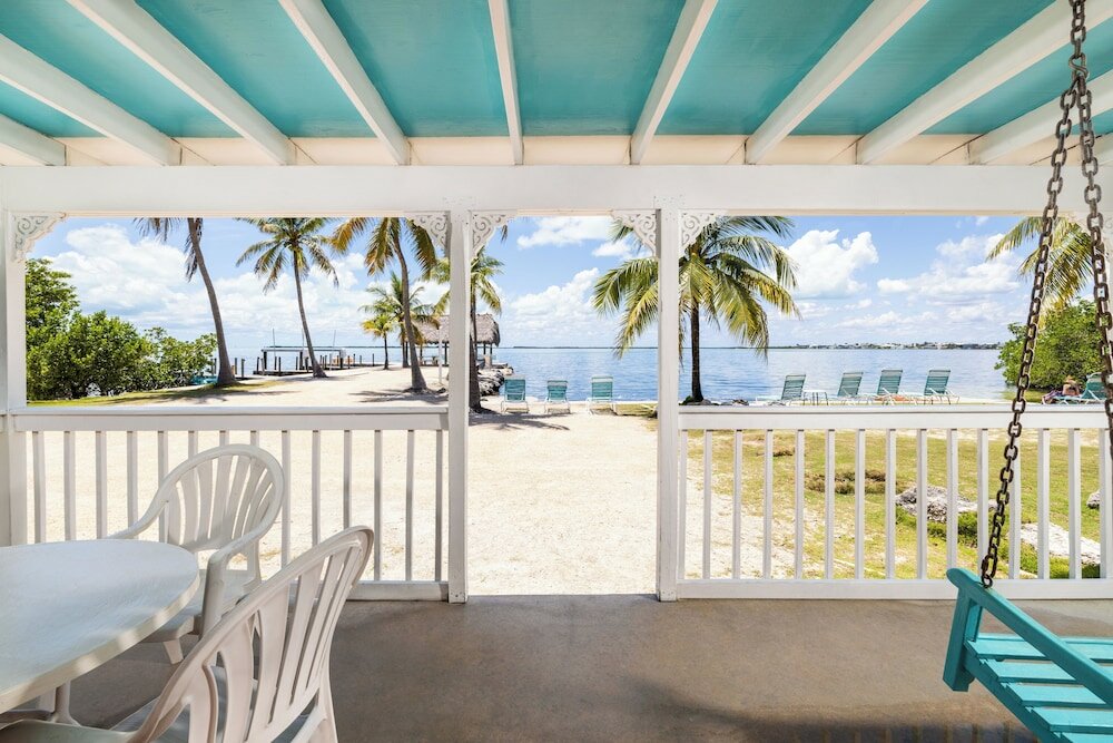 Фото Rock Reef Resort