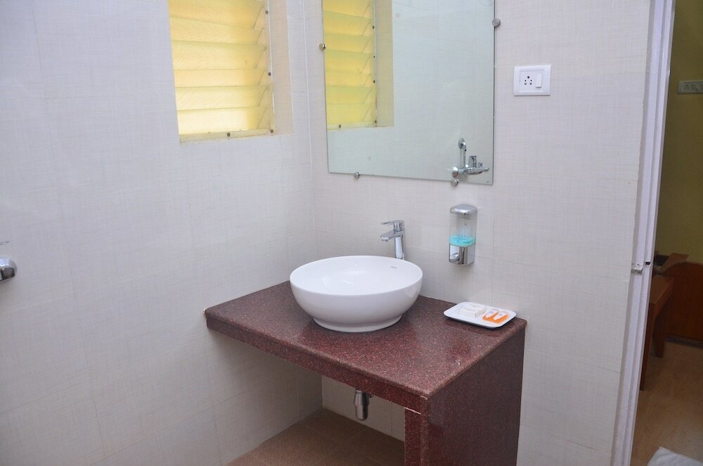 Фото Indismart Woodbourne Resort