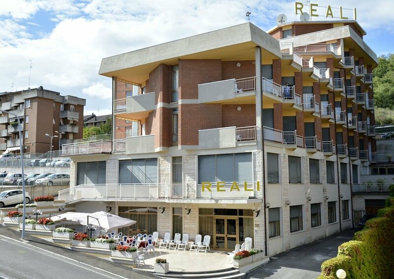 Гостиница Hotel Reali