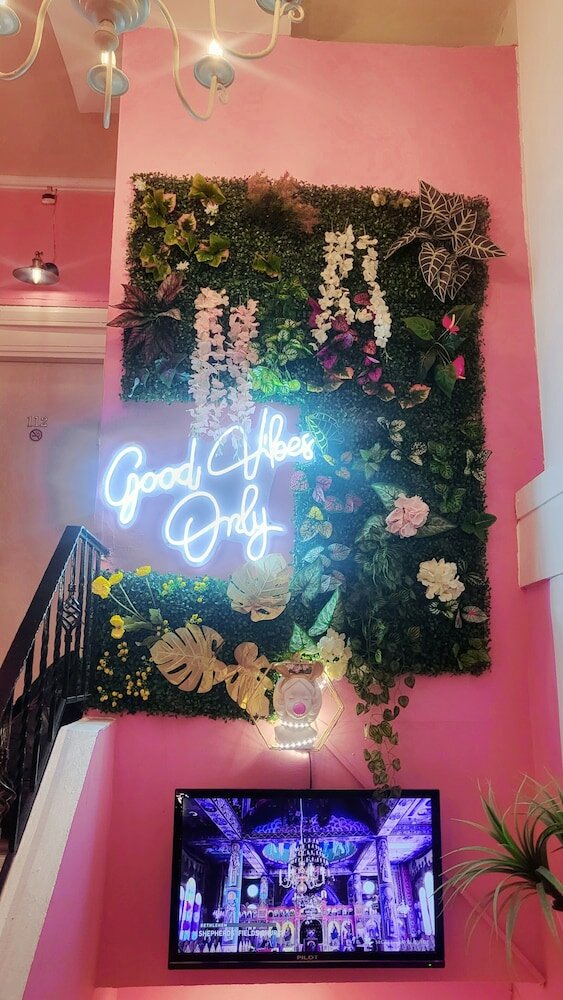 Фото Central Hotel