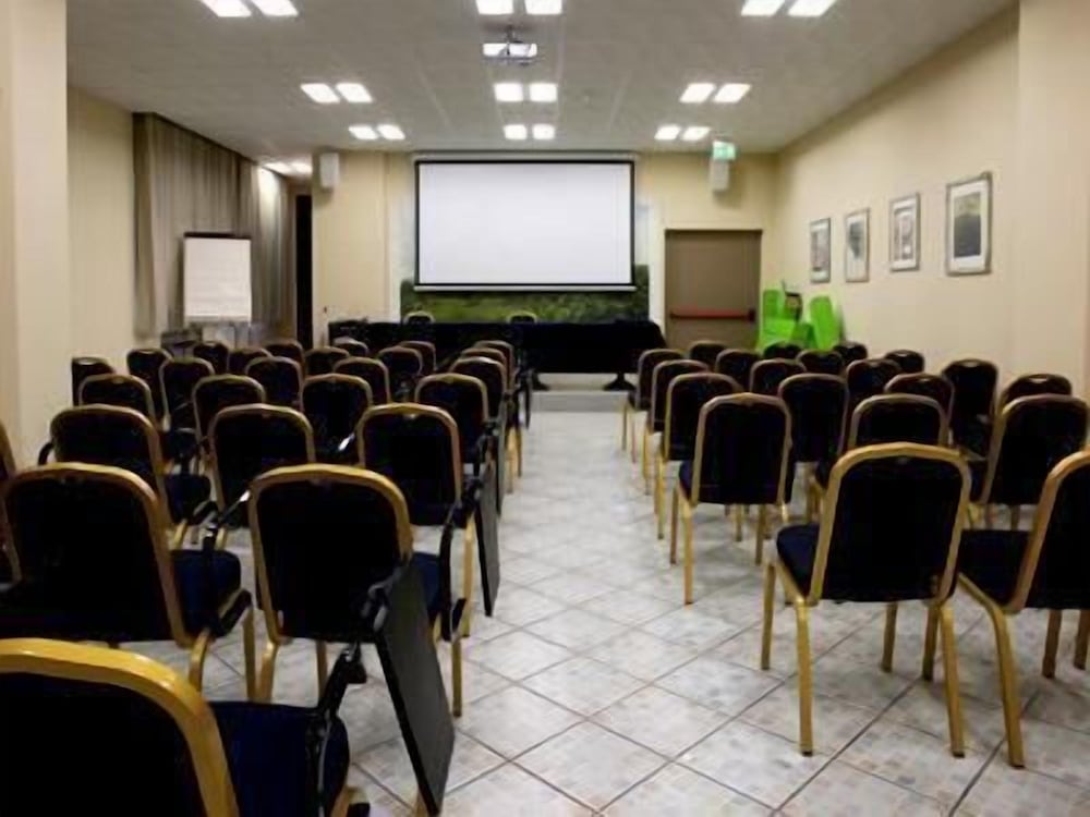 Фото Albergo della Roccia