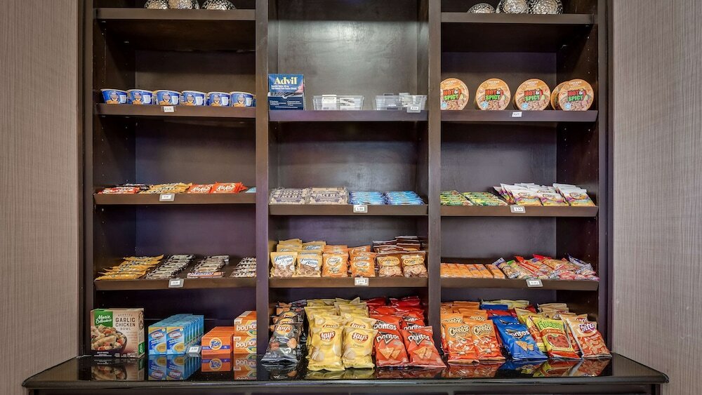 Фото Best Western Plus Midland Suites