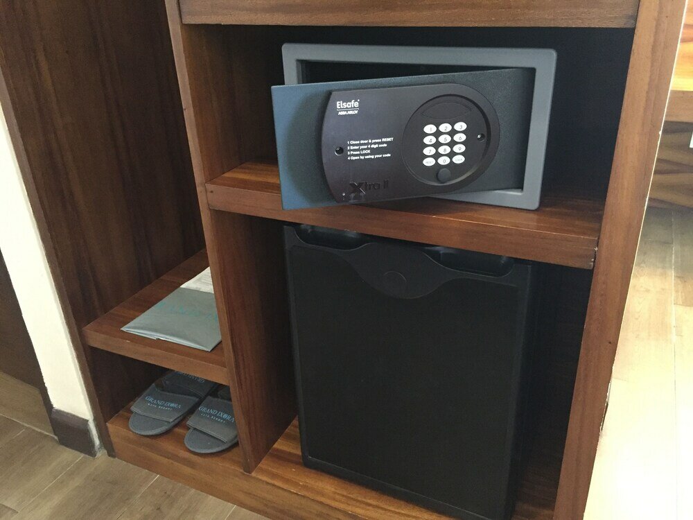 Фото Grand Ixora Kuta Resort