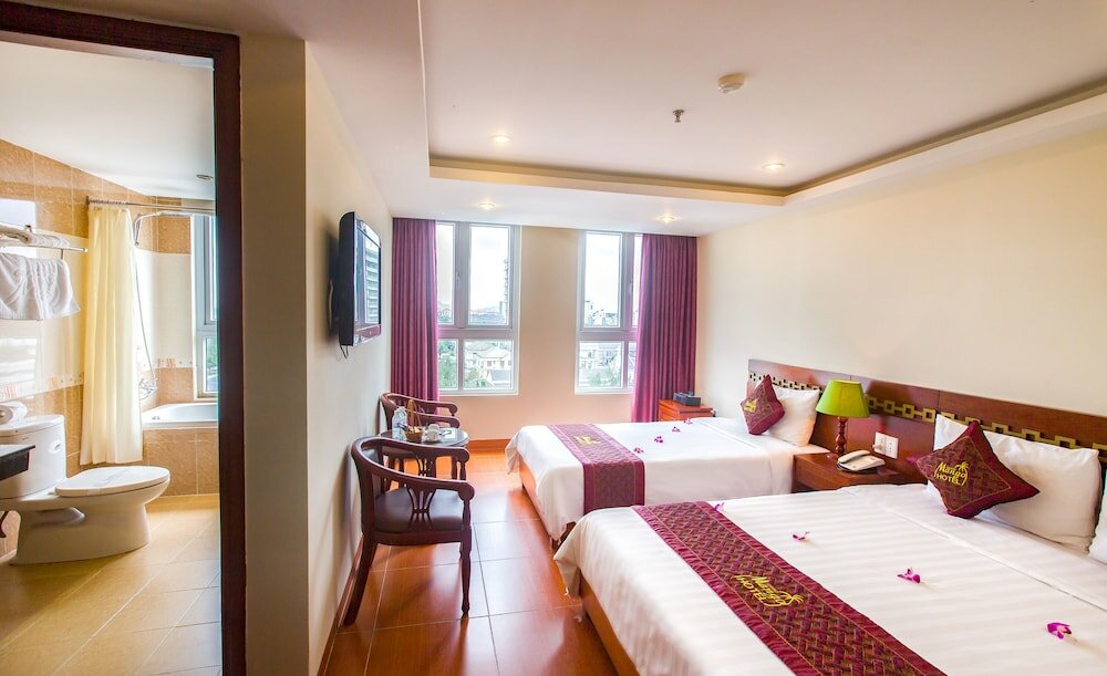 Фото Grand Mango Hotel