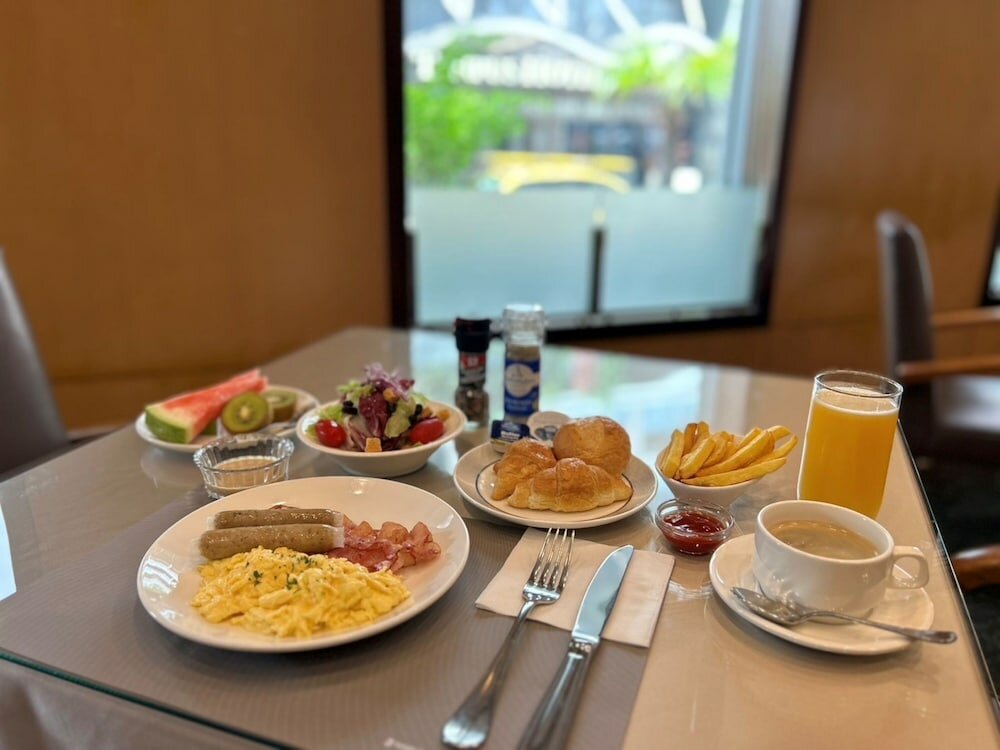 Фото Check inn Select Taichung Dadun