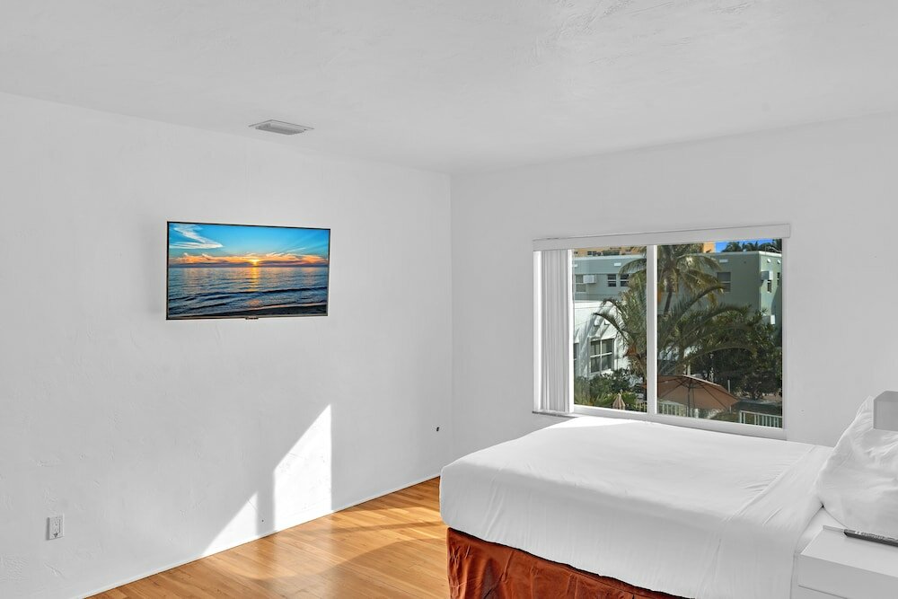 Фото Hollywood Beach Seagull