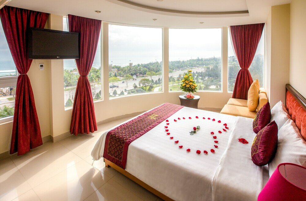 Фото Grand Mango Hotel