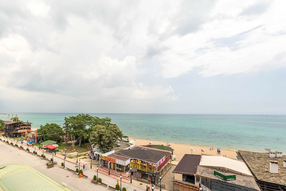 Фото 1-st Line Izvora Hotel Golden Sands