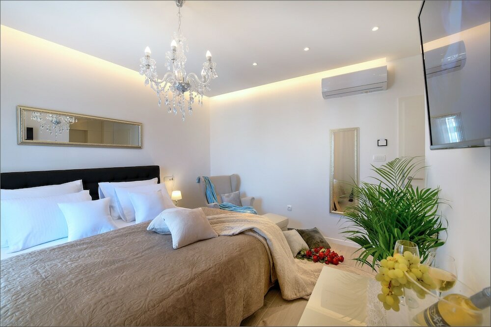 Фото VIA Porto Rooms