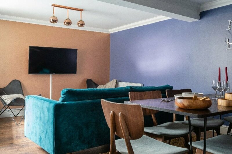 Апартаменты The Historic Gem - Sleek & Central 3bdr Maisonette в Оксфорде